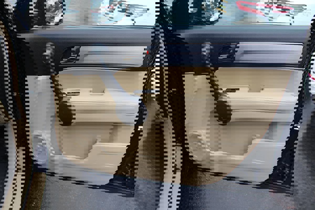 Used 2011 Honda CR-V EX-L image 19