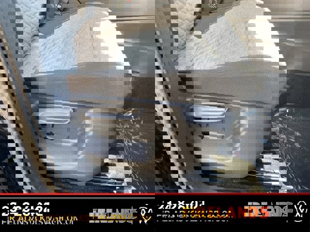 New 2025 Volkswagen Tiguan S image 44