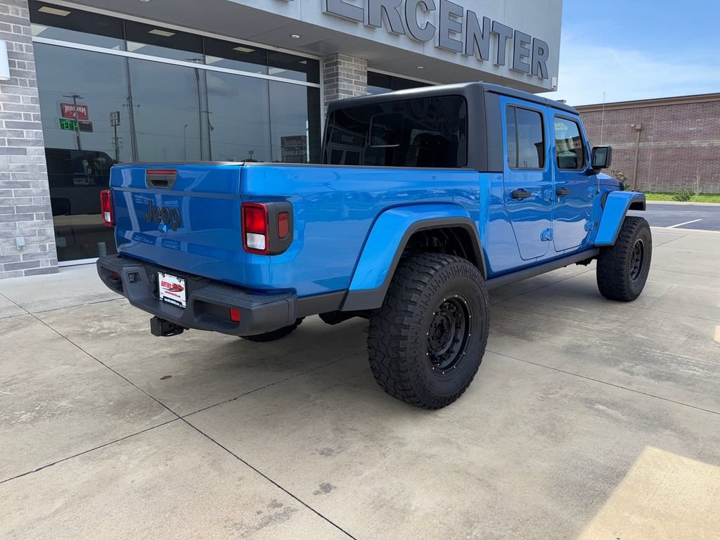 Used 2022 Jeep Gladiator Sport AWD/4WD image 9