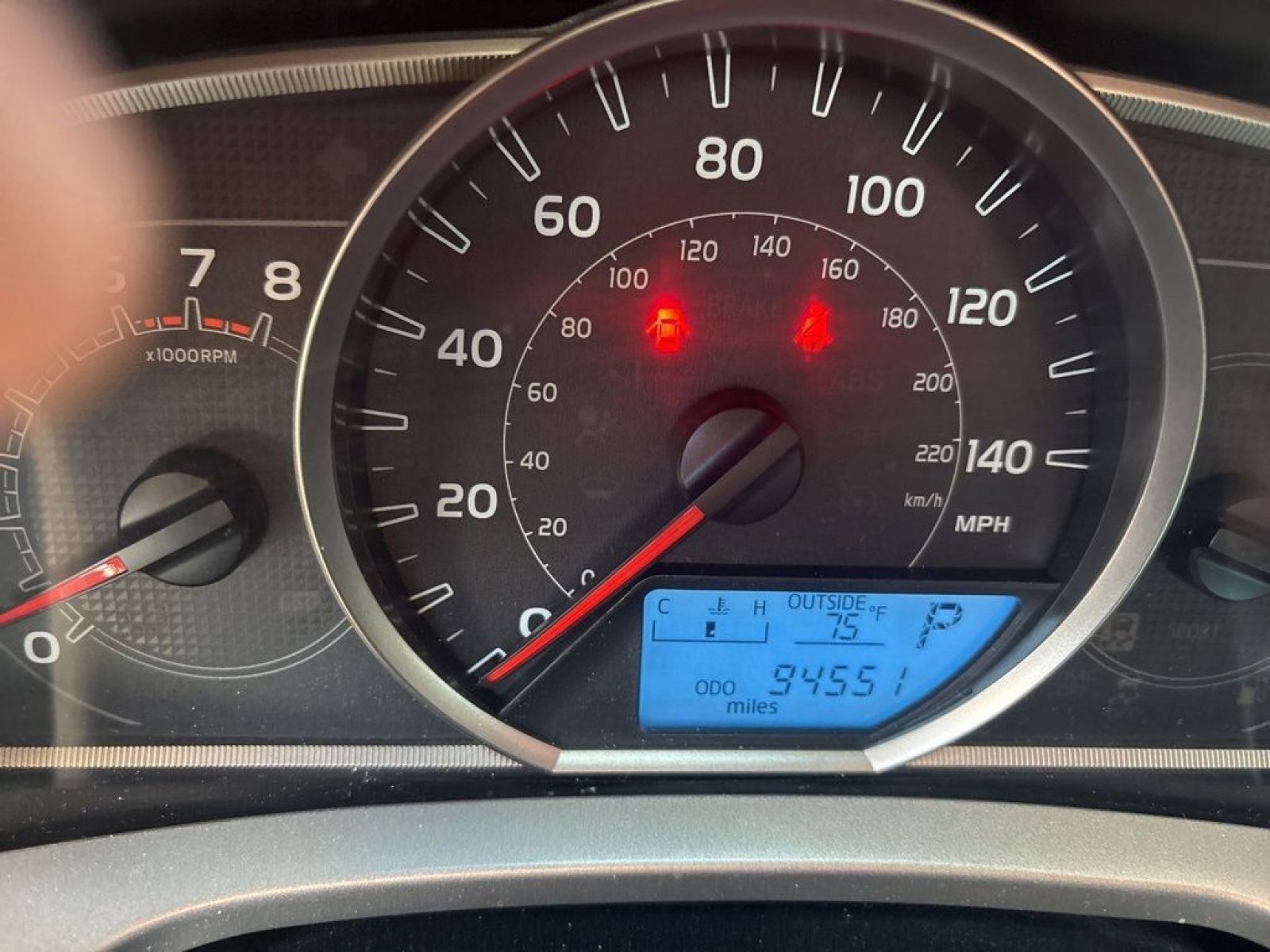 Used 2015 Toyota RAV4 LE AWD/4WD image 13