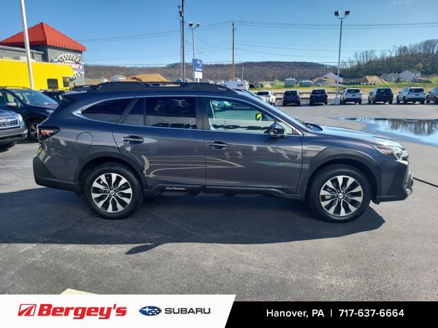Used 2023 Subaru Outback Limited image 7
