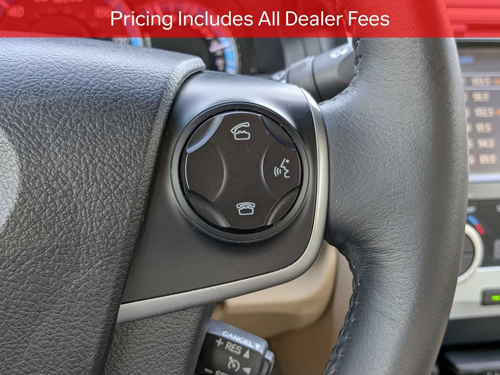 Used 2014 Toyota Camry XLE w/ Moonroof Package FWD image 27