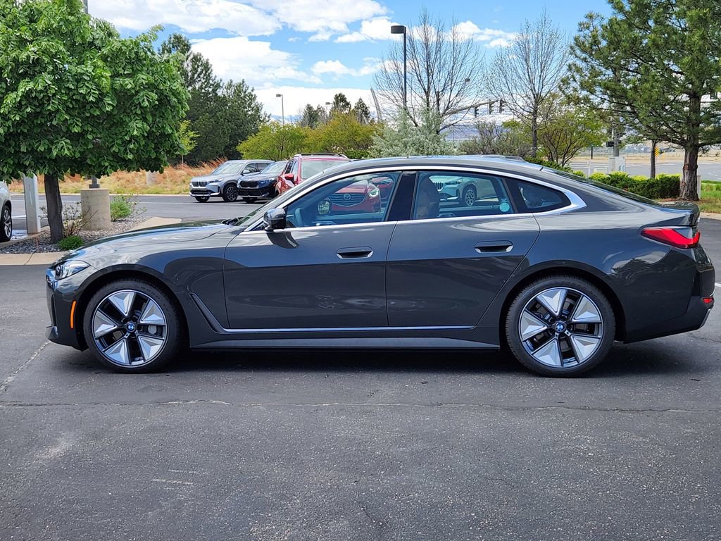New 2026 BMW i4 xDrive40i w/ Premium Package AWD/4WD image 2