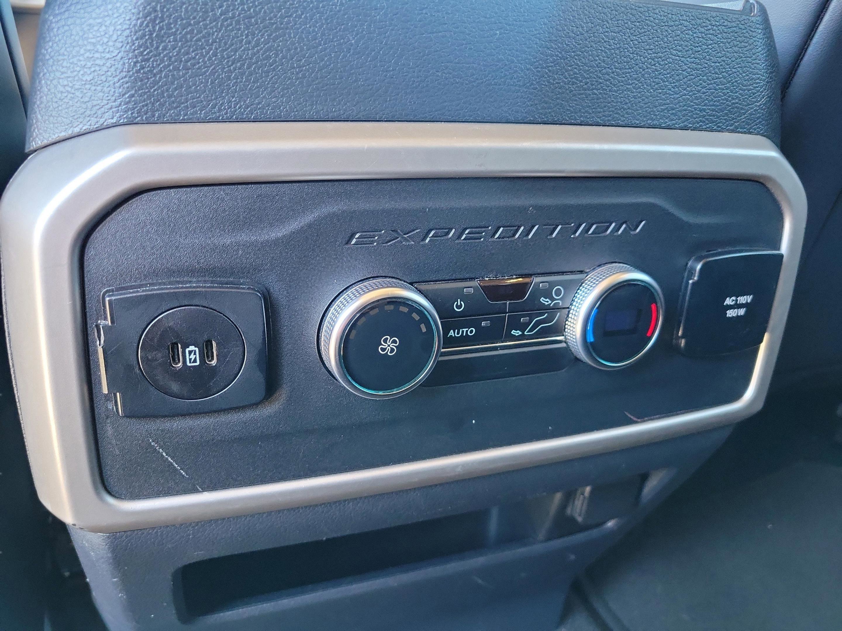 Used 2024 Ford Expedition Max XLT image 15