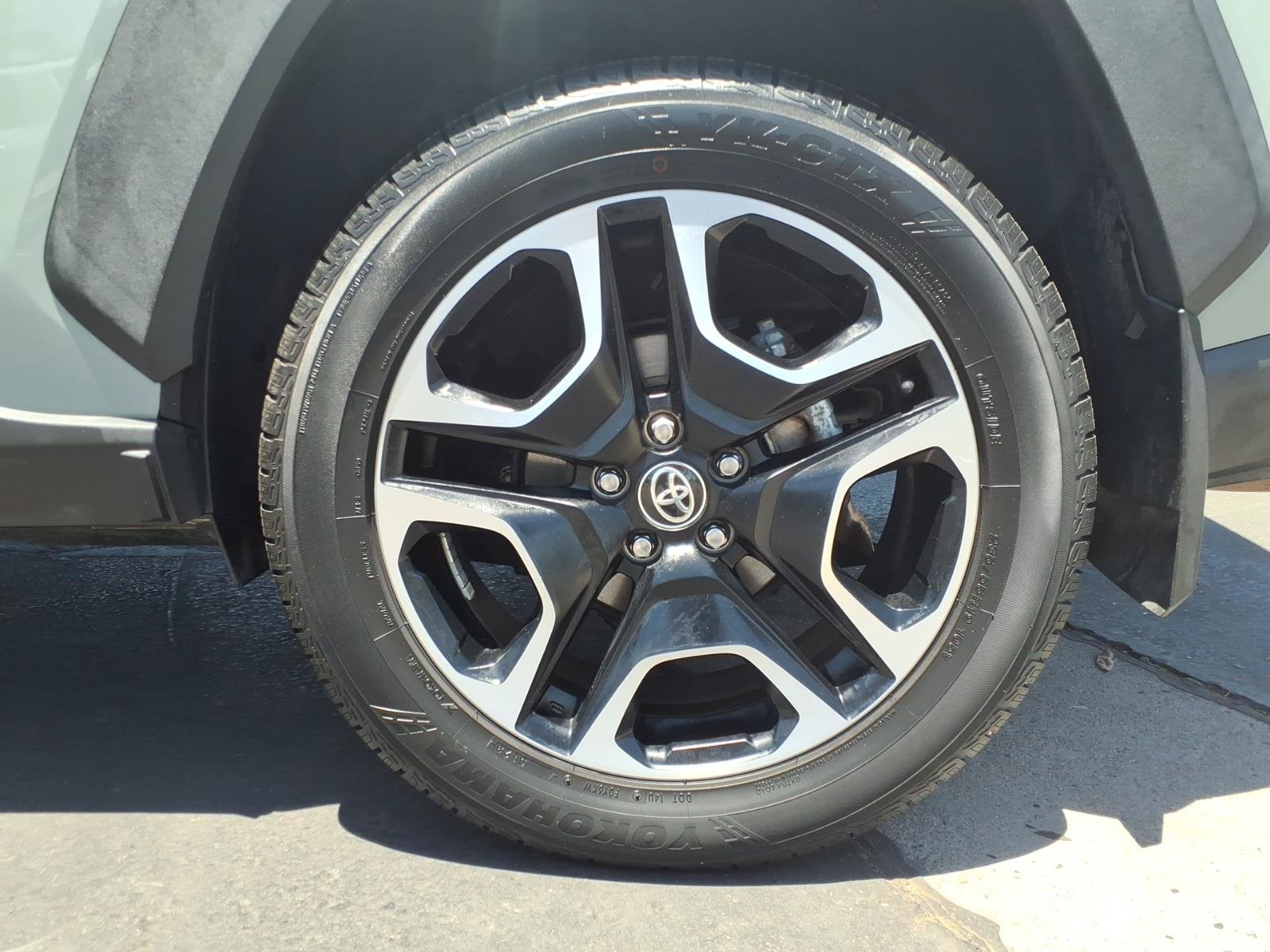 Certified 2021 Toyota RAV4 Adventure AWD/4WD image 9