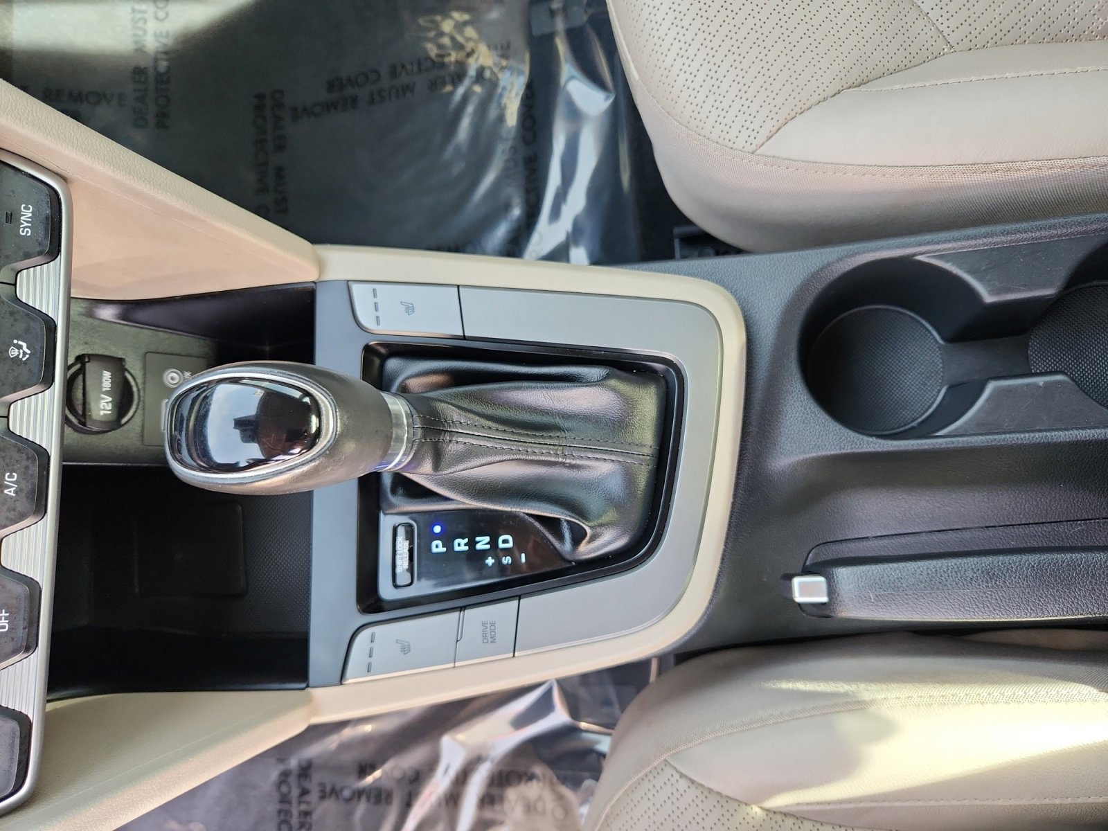 Used 2020 Hyundai Elantra Limited w/ Ultimate Package 03 image 15