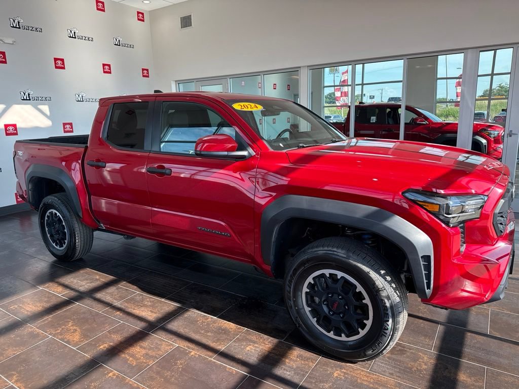 Used 2024 Toyota Tacoma TRD Off-Road AWD/4WD image 11