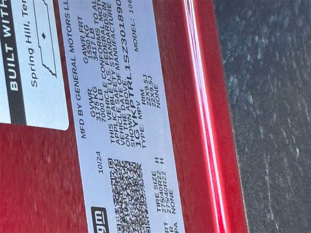 Used 2025 Cadillac Lyriq Luxury w/ LPO, Floor Liner Package image 32