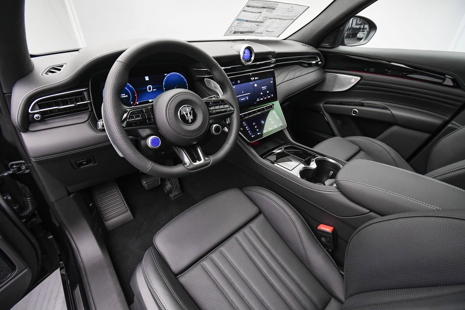 New 2025 Maserati Grecale Modena image 31