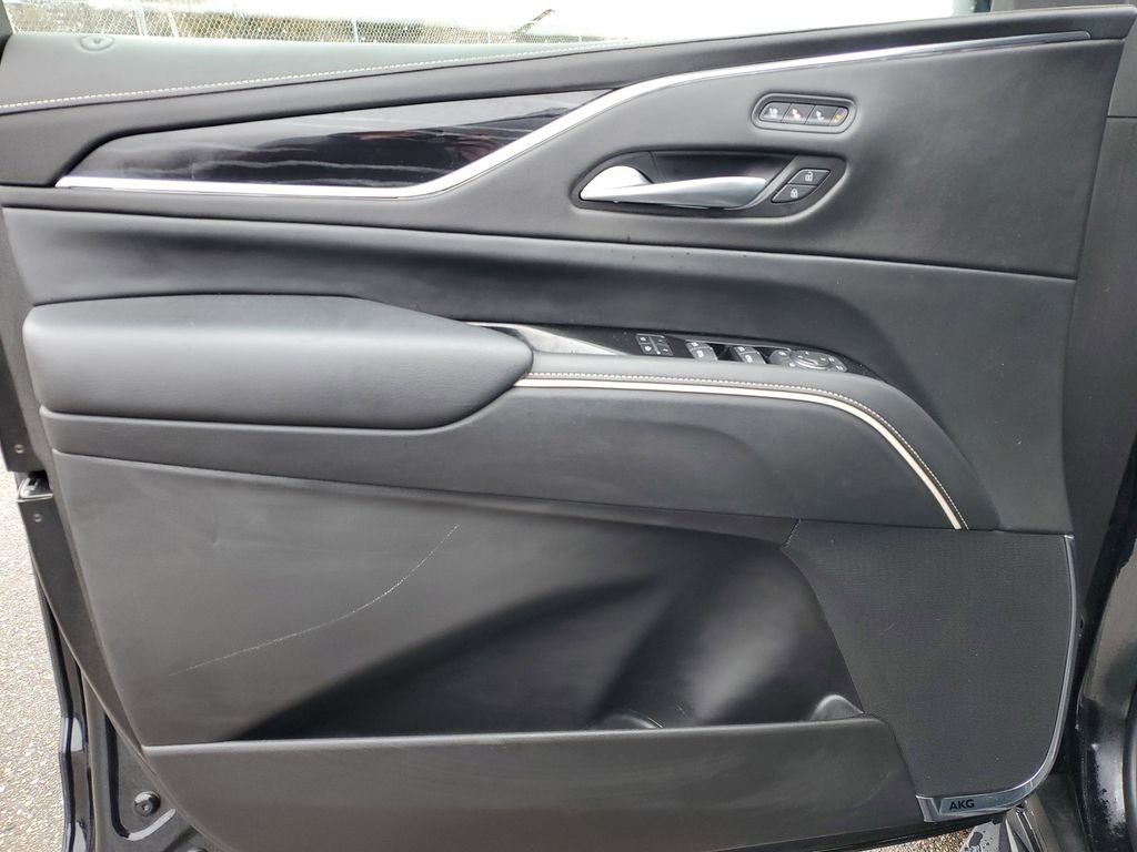 Used 2023 Cadillac Escalade Sport w/ LPO, ONYX Package image 19