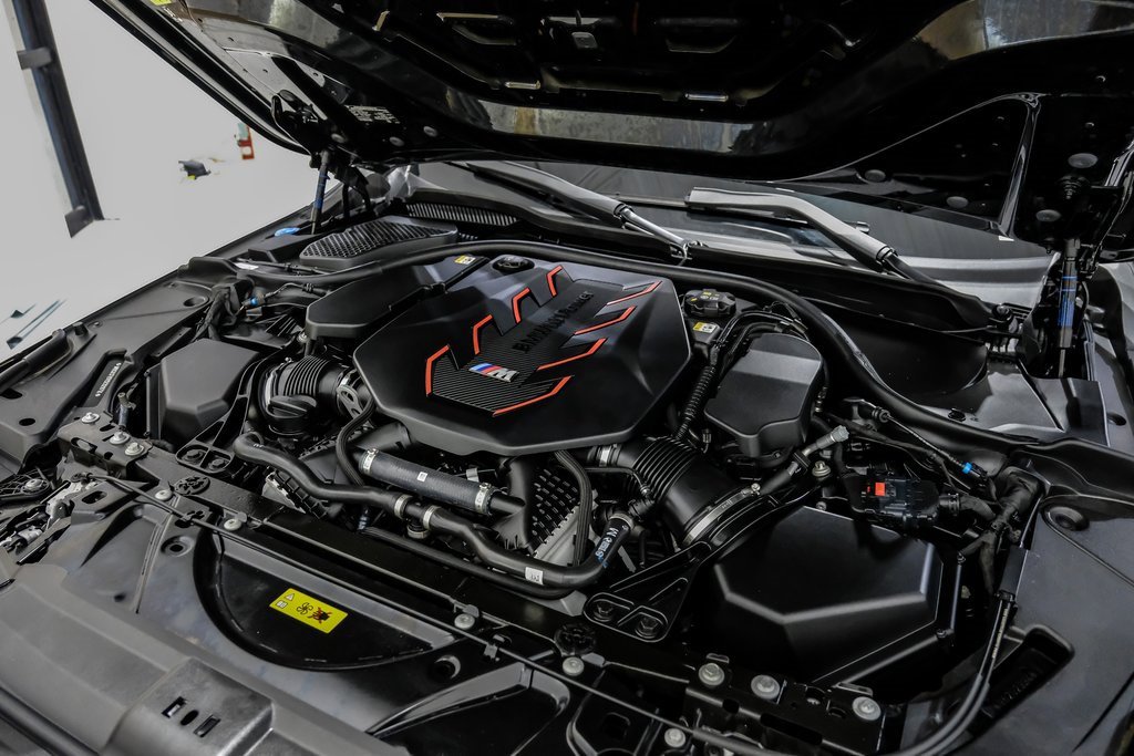 Used 2025 BMW M5 w/ Carbon Package image 56