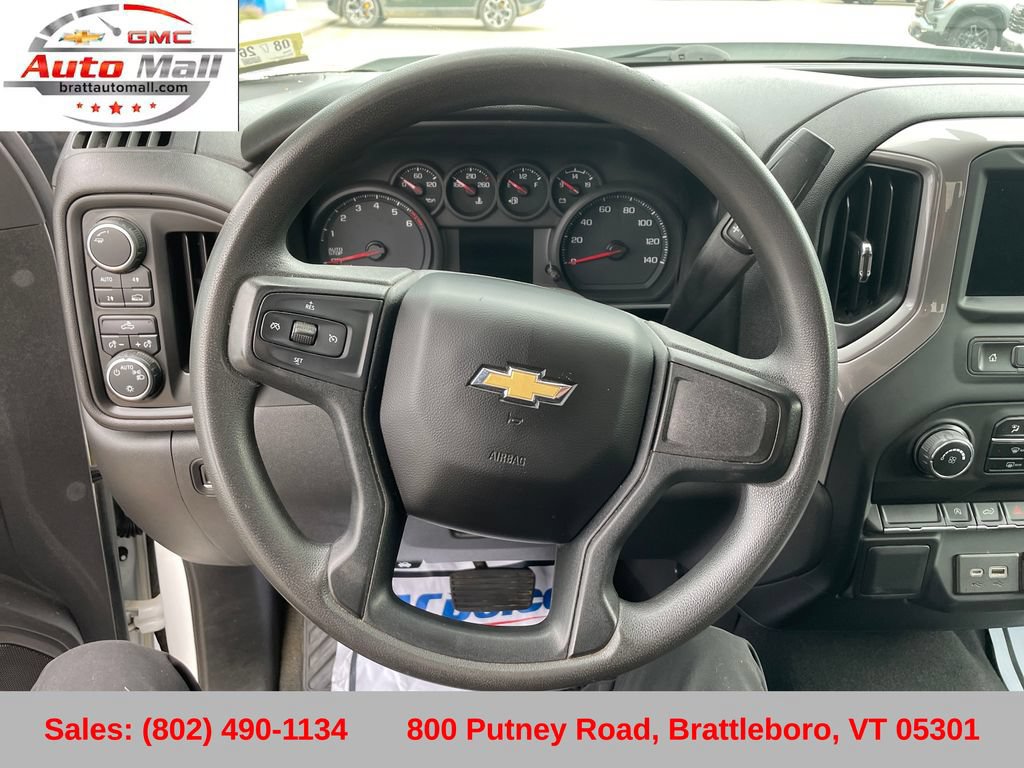 Used 2022 Chevrolet Silverado 1500 Custom w/ LPO, Dark Essentials Package AWD/4WD image 15