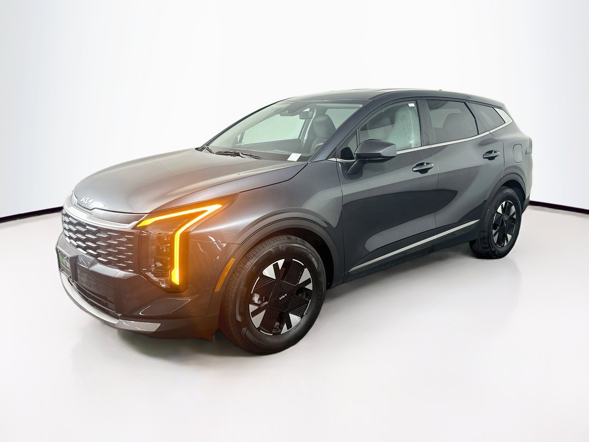 Used 2026 Kia Sportage LX FWD image 3