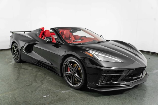 Used 2025 Chevrolet Corvette Stingray Premium Conv w/ Z51 Performance Package RWD image 1