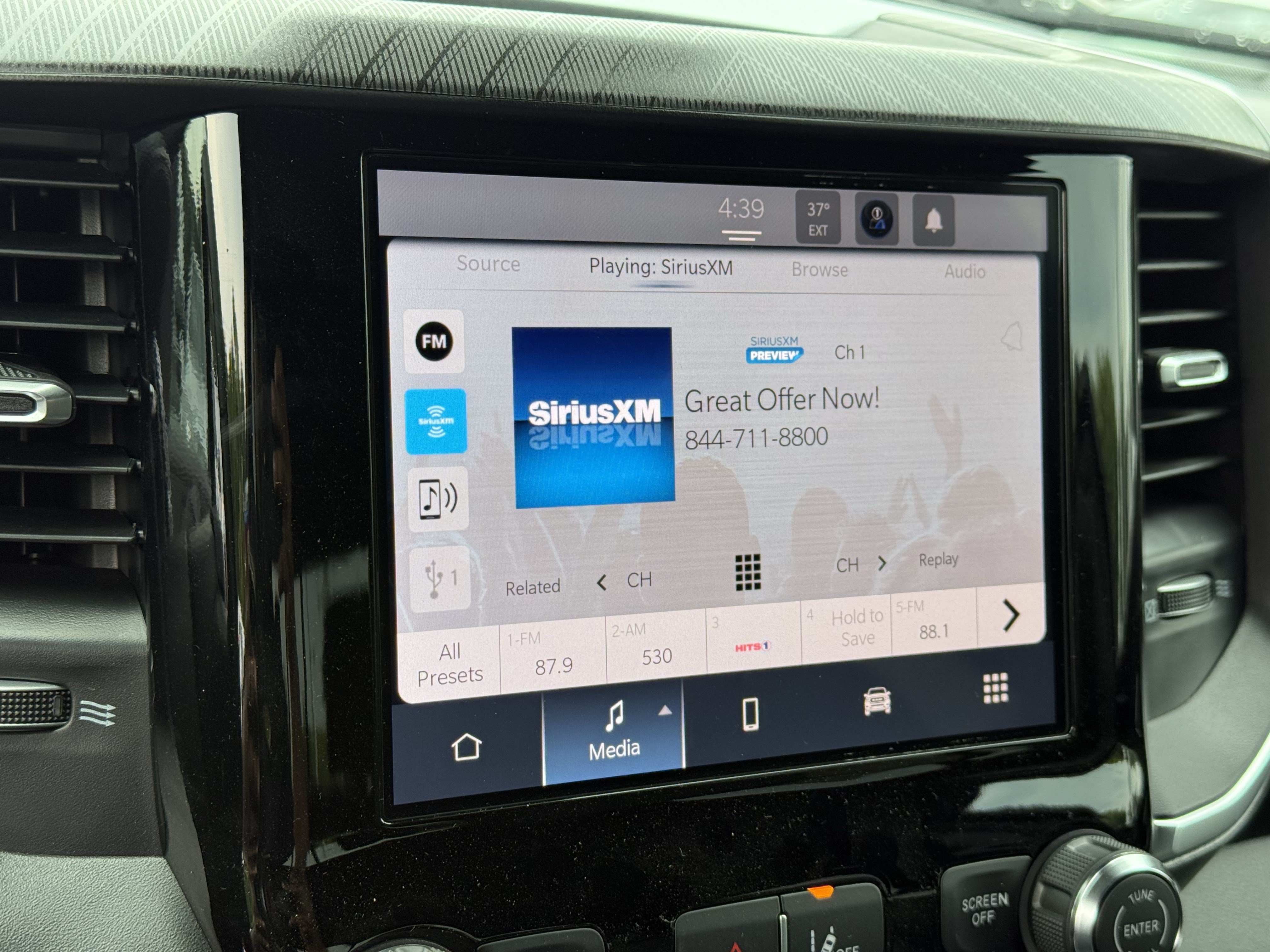 New 2026 RAM 1500 Express AWD/4WD image 22