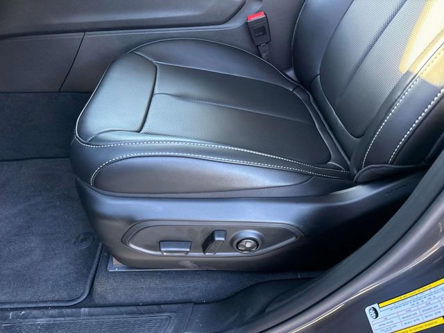 New 2025 Jeep Grand Cherokee L Limited w/ Luxury Tech Group II image 12