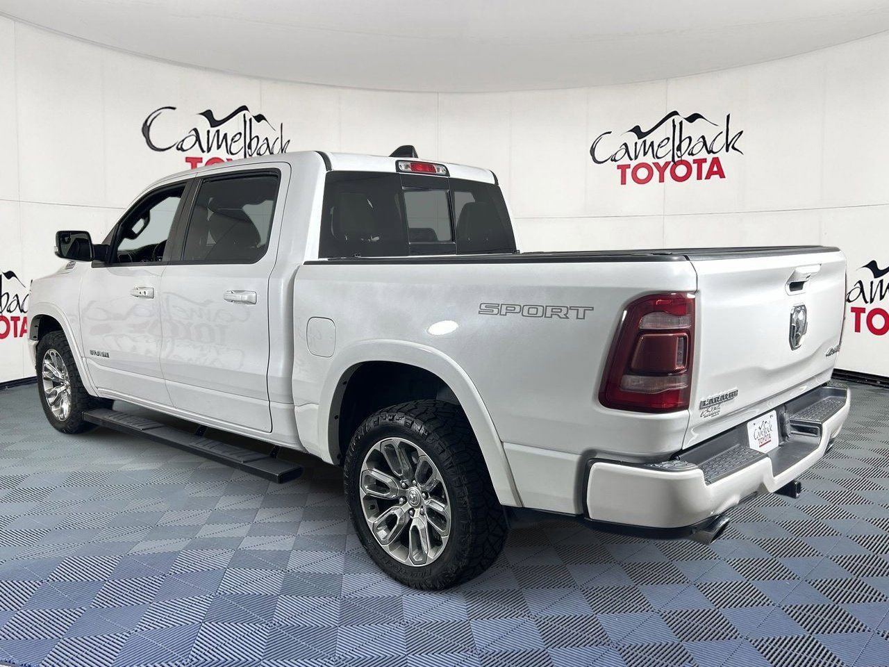 Used 2022 RAM 1500 Laramie w/ Sport Appearance Package image 5