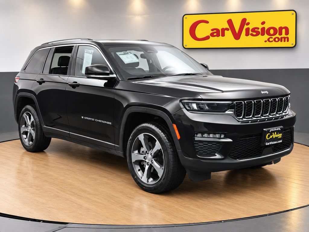 Used 2023 Jeep Grand Cherokee 4WD 4xe image 1