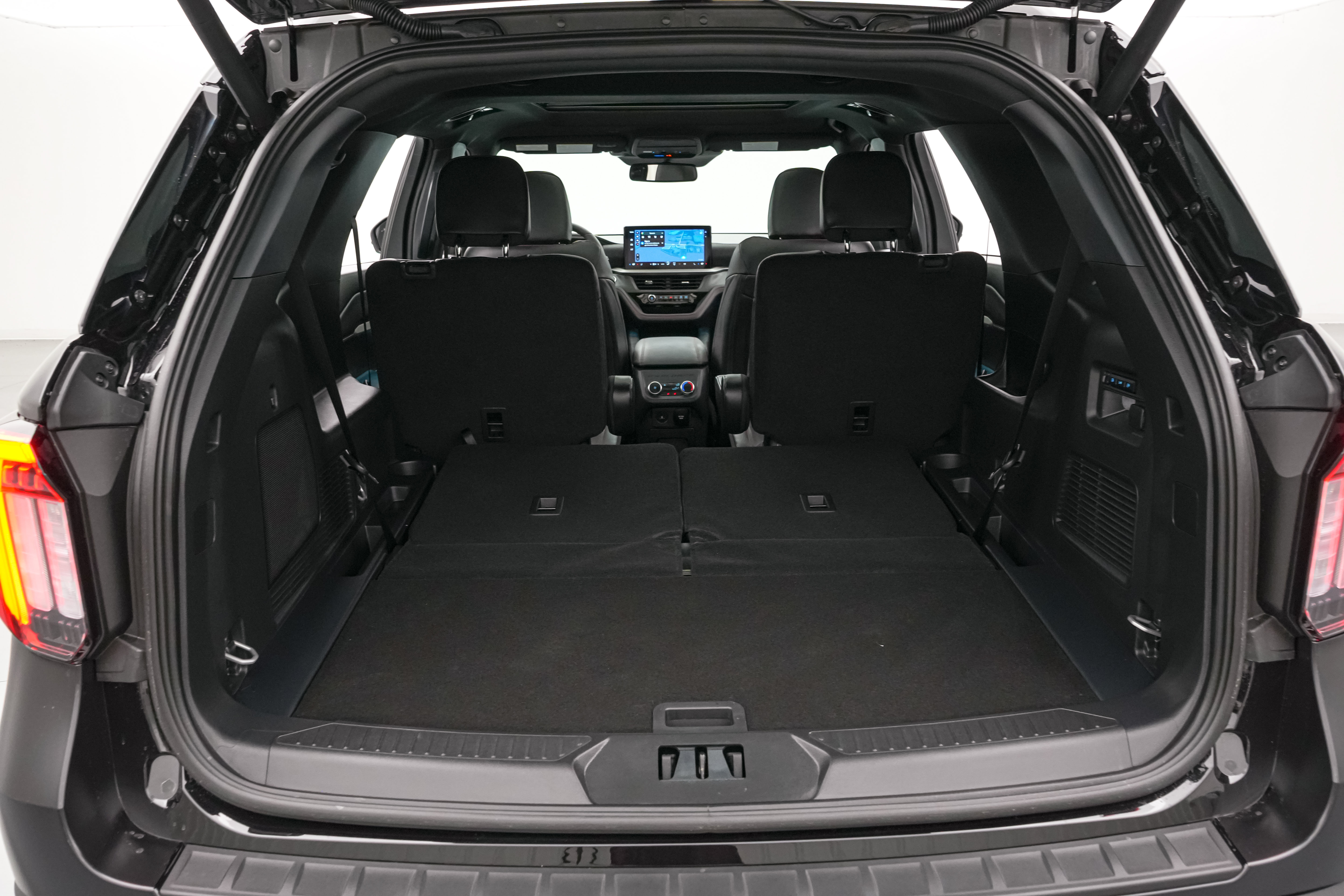 New 2026 Ford Explorer ST w/ Sun And Sound Package AWD/4WD image 28