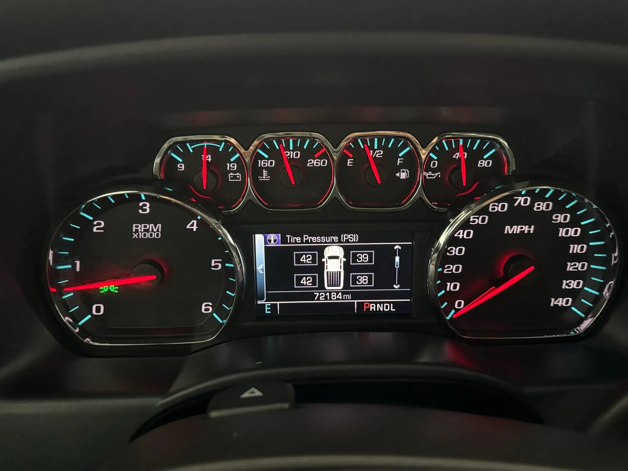 Used 2018 Chevrolet Silverado 1500 LT w/ Texas Edition RWD image 38