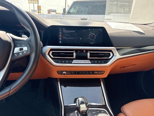 Used 2021 BMW 330i xDrive Sedan w/ Premium Package AWD/4WD image 17