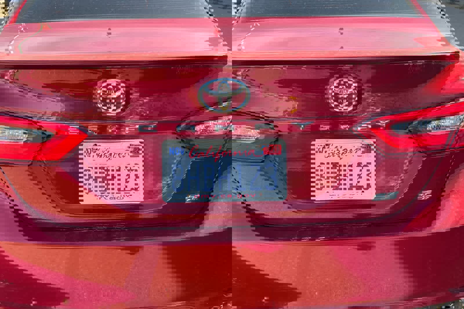 Used 2019 Toyota Camry SE w/ Convenience Package image 19