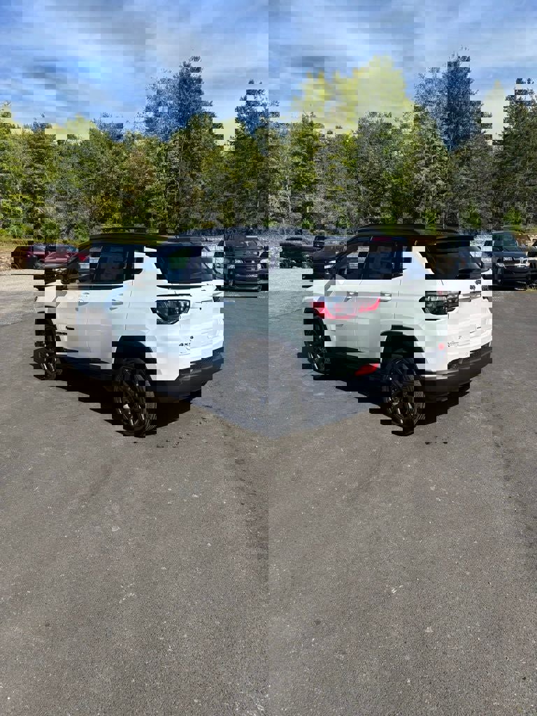 New 2026 Jeep Compass Limited image 6