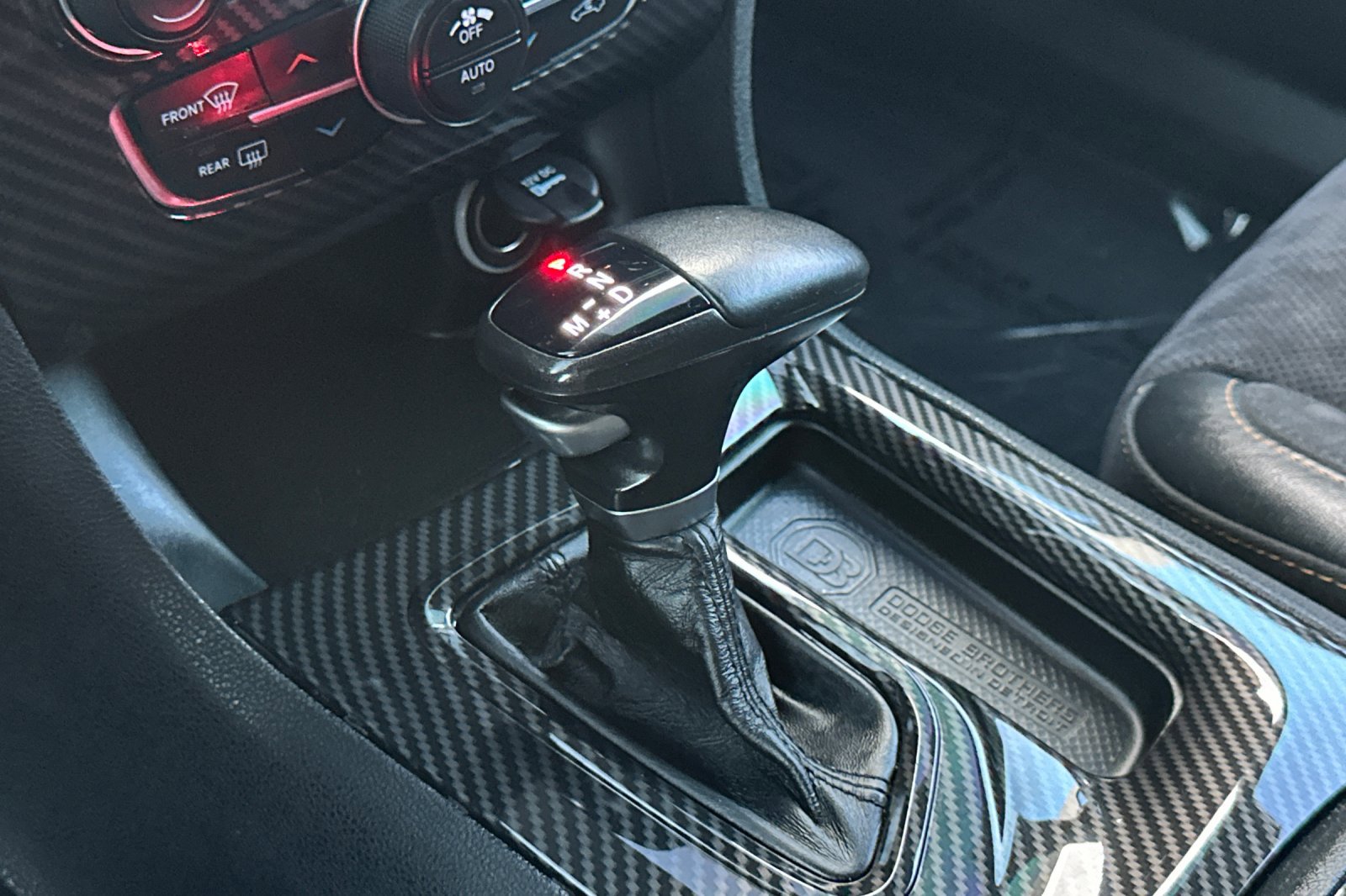 Used 2017 Dodge Charger R/T image 32