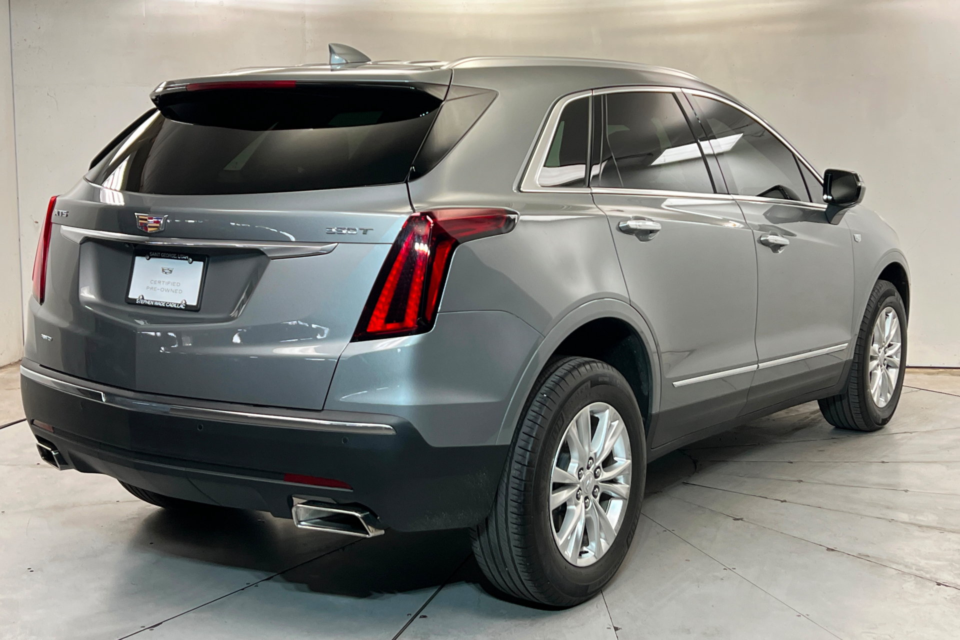 Used 2024 Cadillac XT5 Luxury AWD/4WD image 6