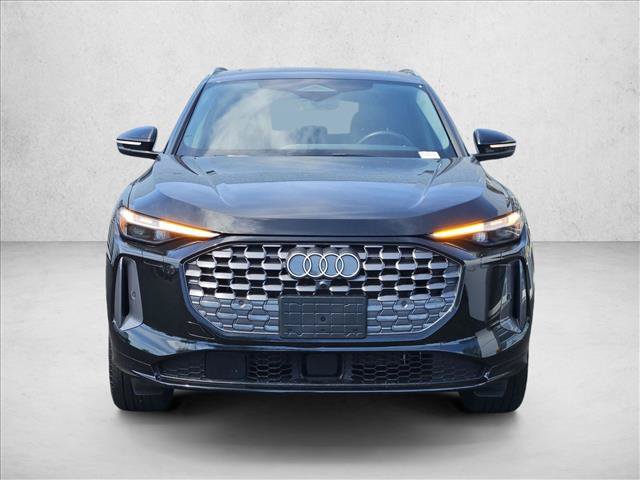 Certified 2025 Audi Q5 Premium AWD/4WD image 2