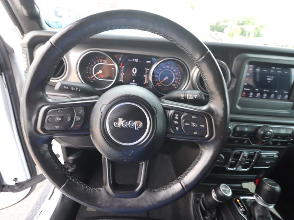 Used 2022 Jeep Gladiator Sport AWD/4WD image 19