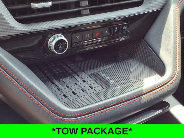 Used 2025 Ford Explorer ST AWD/4WD image 13