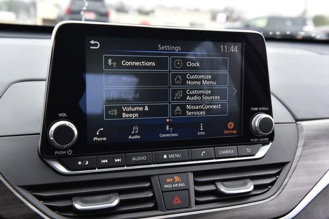 Certified 2025 Nissan Altima 2.5 SV image 14