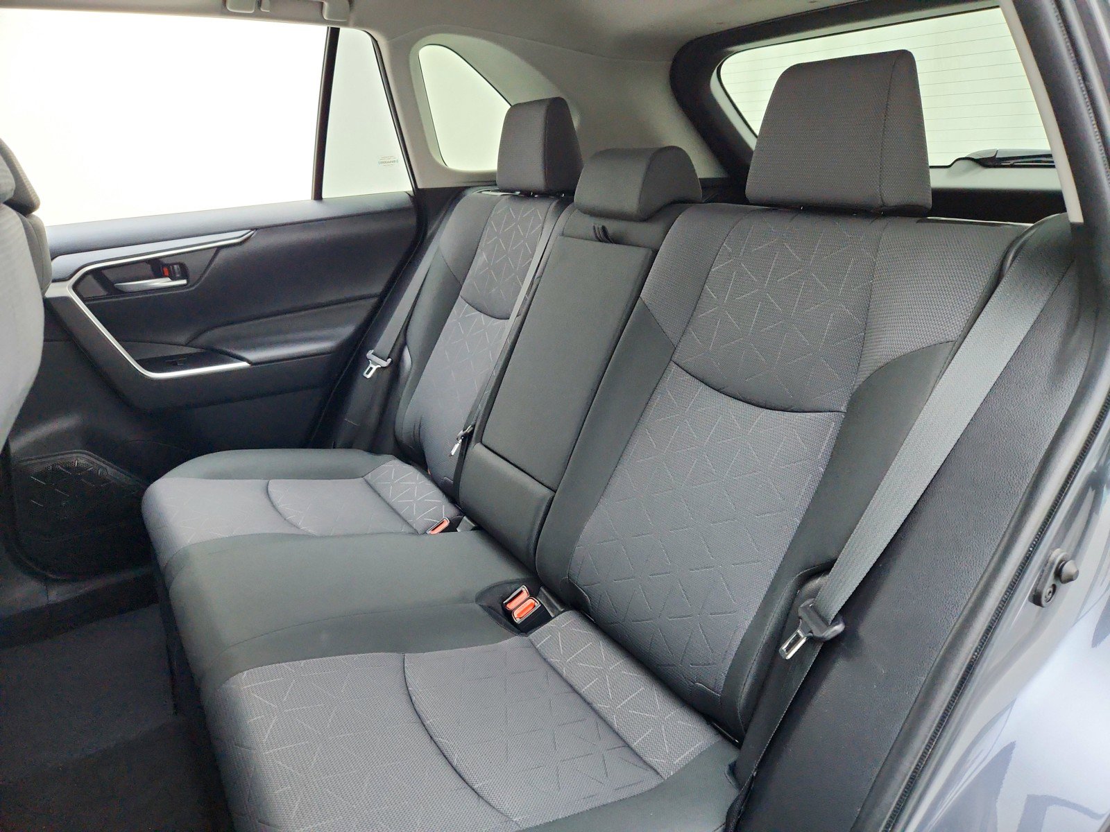 Used 2019 Toyota RAV4 XLE w/ Convenience Package AWD/4WD image 27