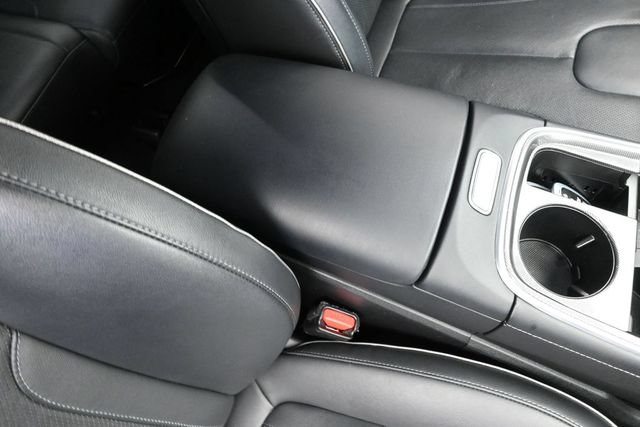 Used 2021 Hyundai Santa Fe Limited AWD/4WD image 36