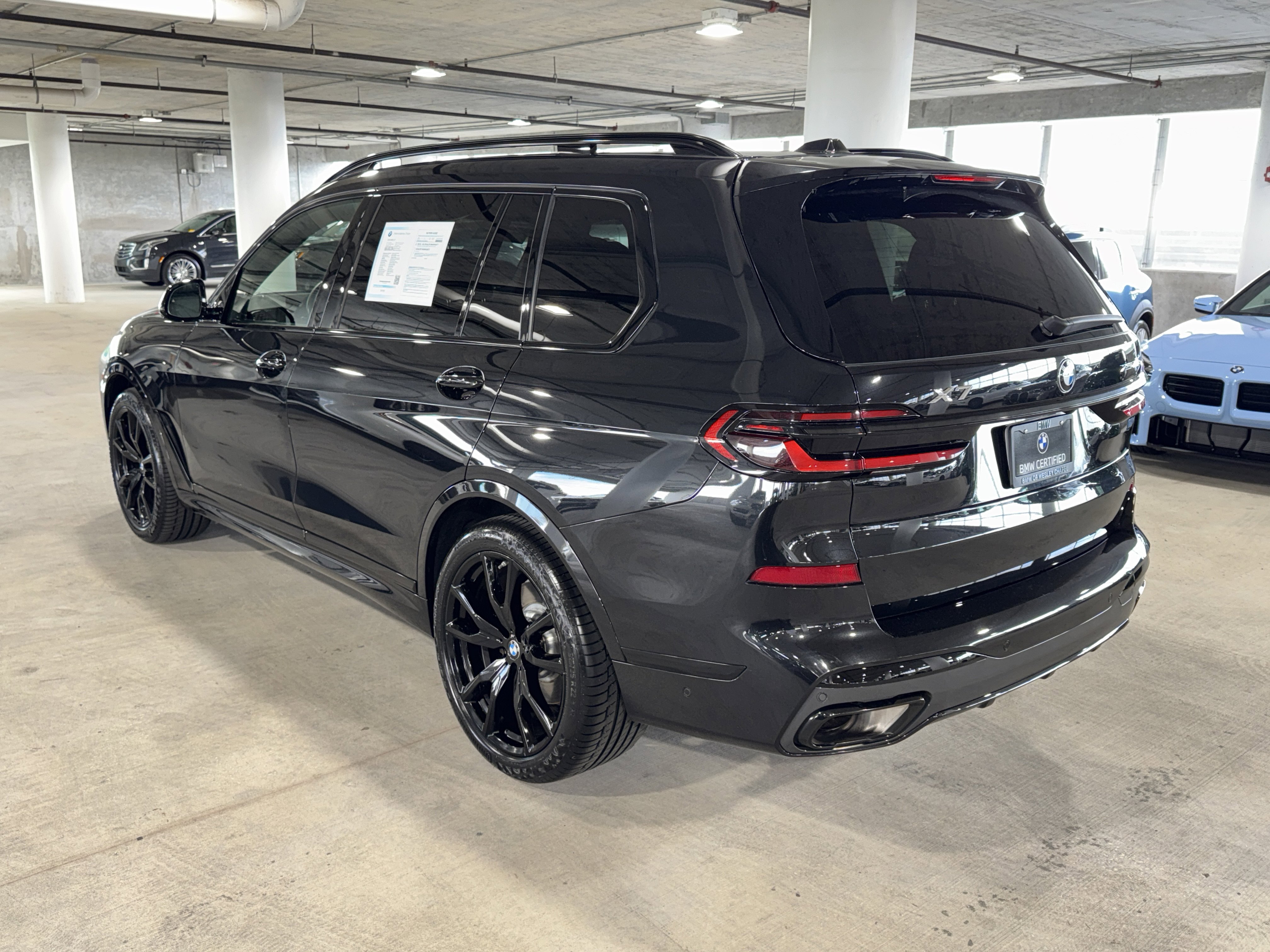 Certified 2025 BMW X7 xDrive40i w/ M Sport Package image 6