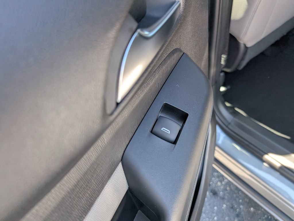 New 2026 Buick Envista Avenir FWD image 11