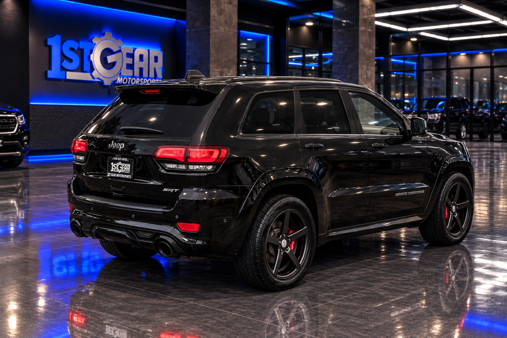 Used 2017 Jeep Grand Cherokee SRT AWD/4WD image 6