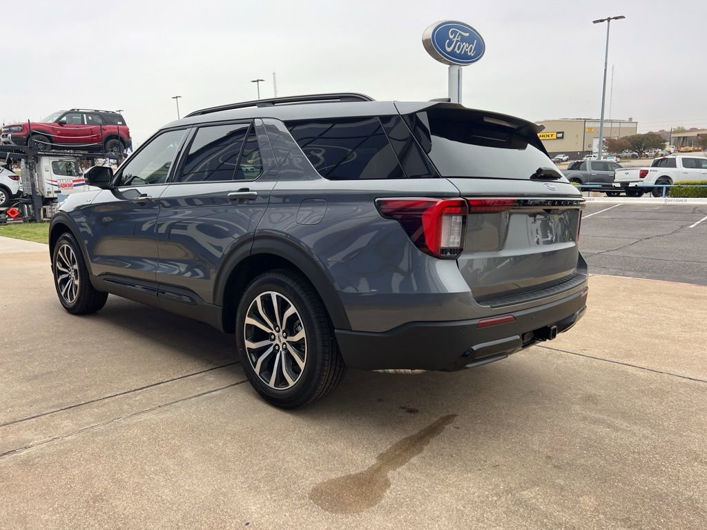 New 2026 Ford Explorer ST-Line w/ Premium Package image 4