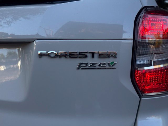 Used 2016 Subaru Forester 2.5i Premium w/ Popular Package #2 AWD/4WD image 44