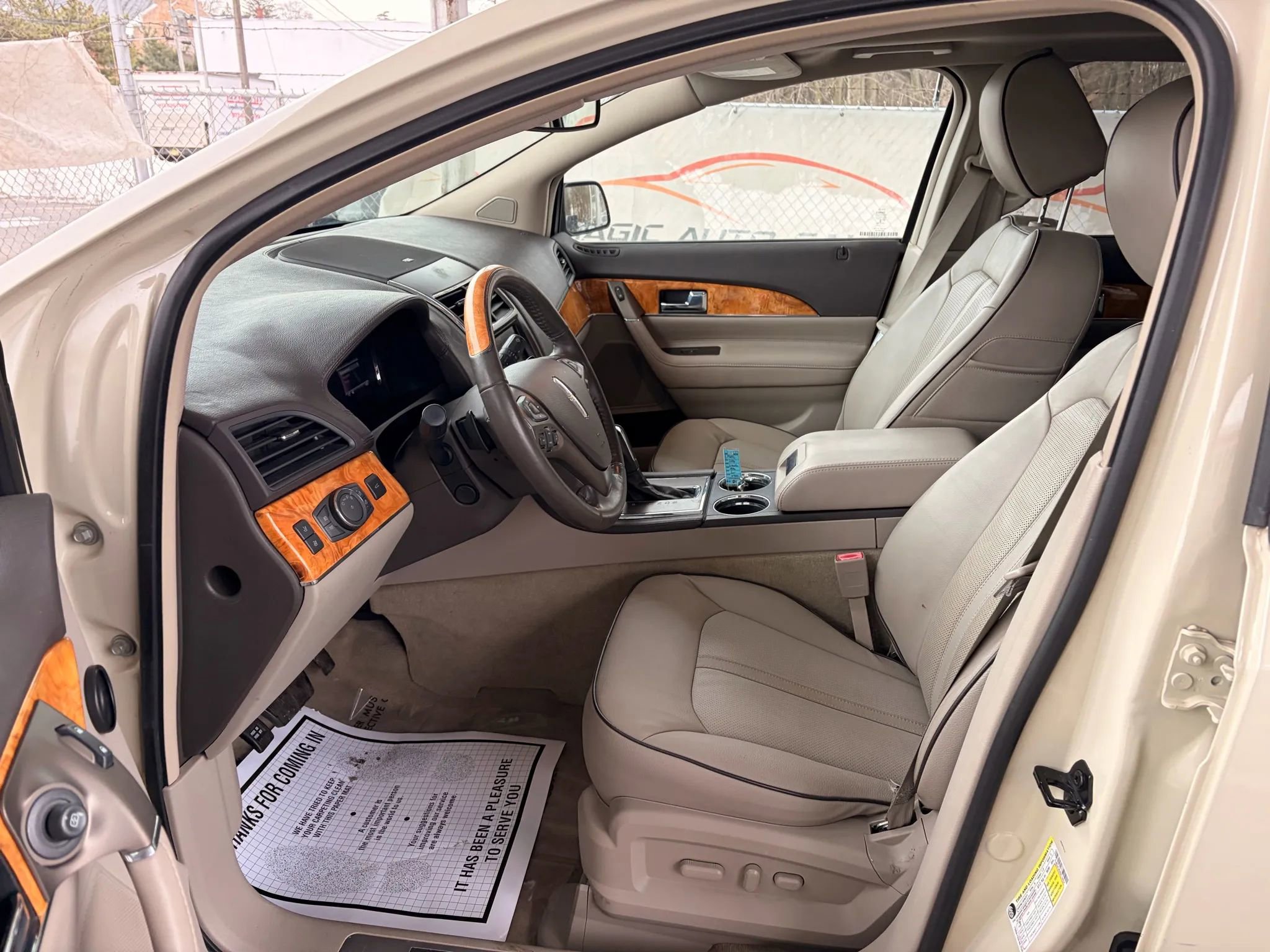 Used 2014 Lincoln MKX AWD w/ Equipment Group 102A image 64