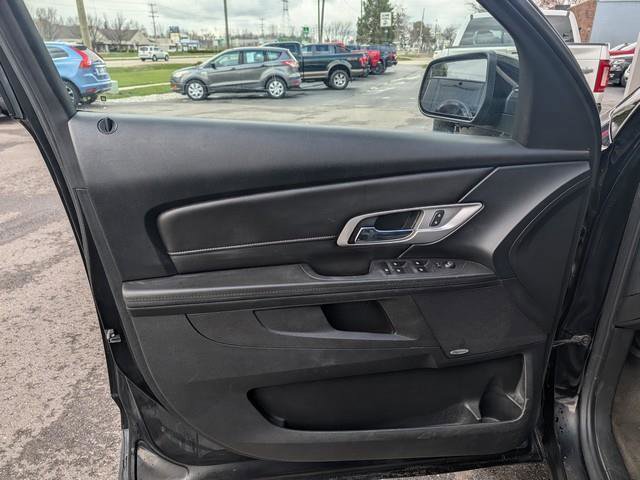 Used 2017 GMC Terrain SLT w/ Open Road Package image 7