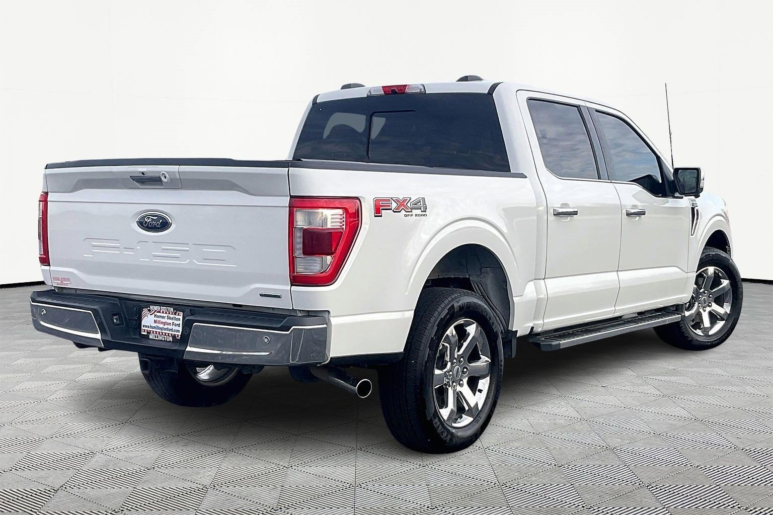 Used 2022 Ford F150 Lariat w/ Max Trailer Tow Package image 11