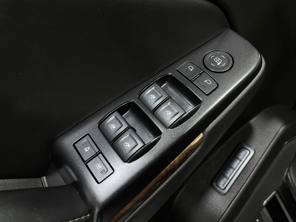 Used 2016 Chevrolet Tahoe LT w/ Off-Road Package image 17