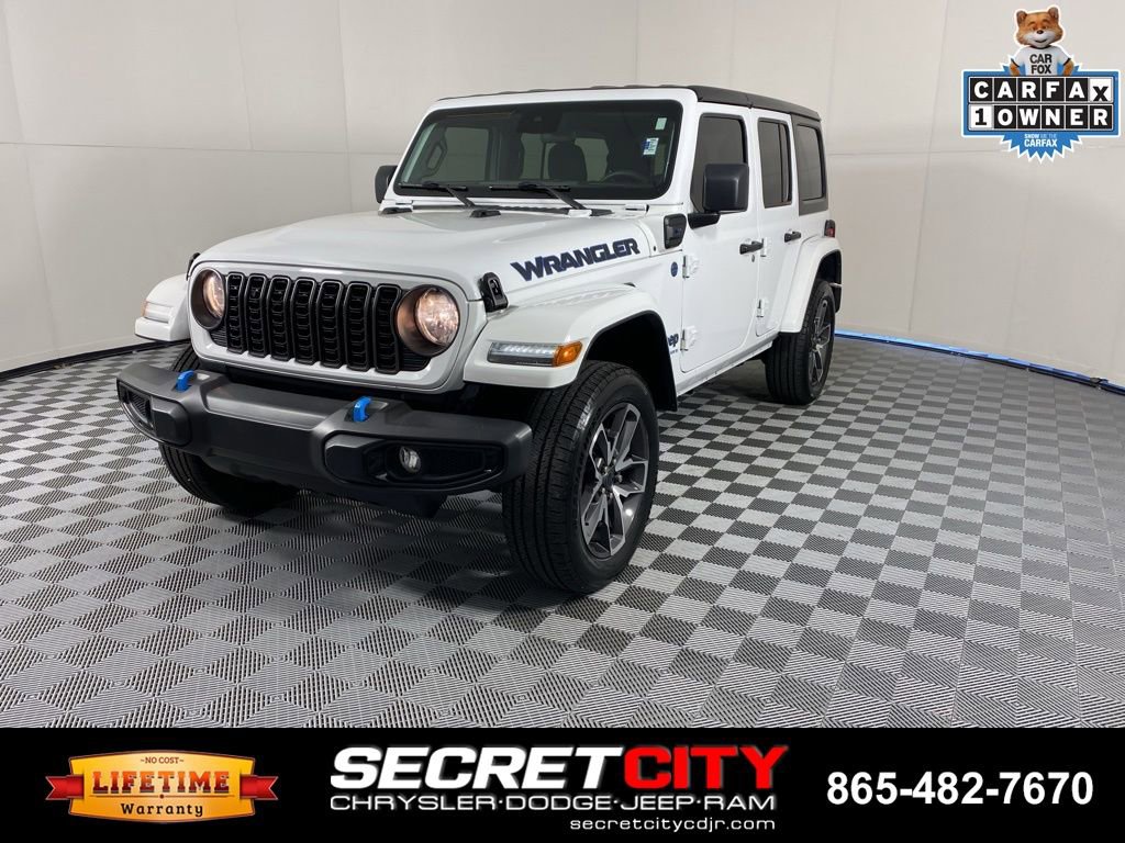 Used 2024 Jeep Wrangler Unlimited AWD/4WD image 3