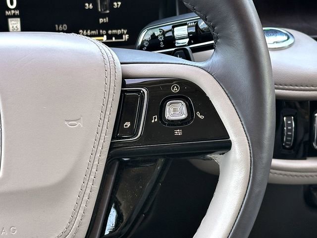 Used 2023 Lincoln Aviator Reserve w/ Elements Package Plus RWD image 26