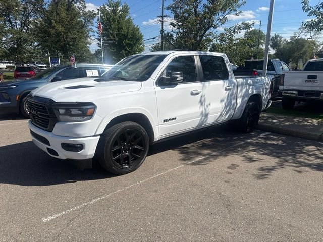 Used 2021 RAM 1500 Laramie AWD/4WD image 1