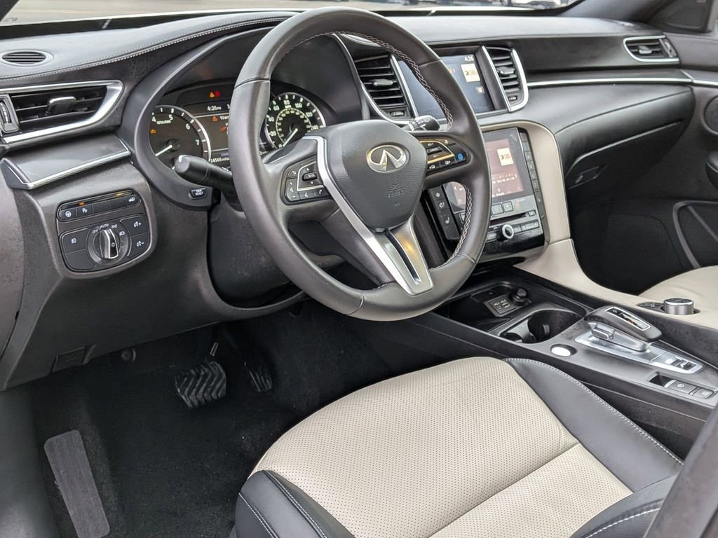 Used 2025 INFINITI QX55 Luxe w/ Cargo Package image 10