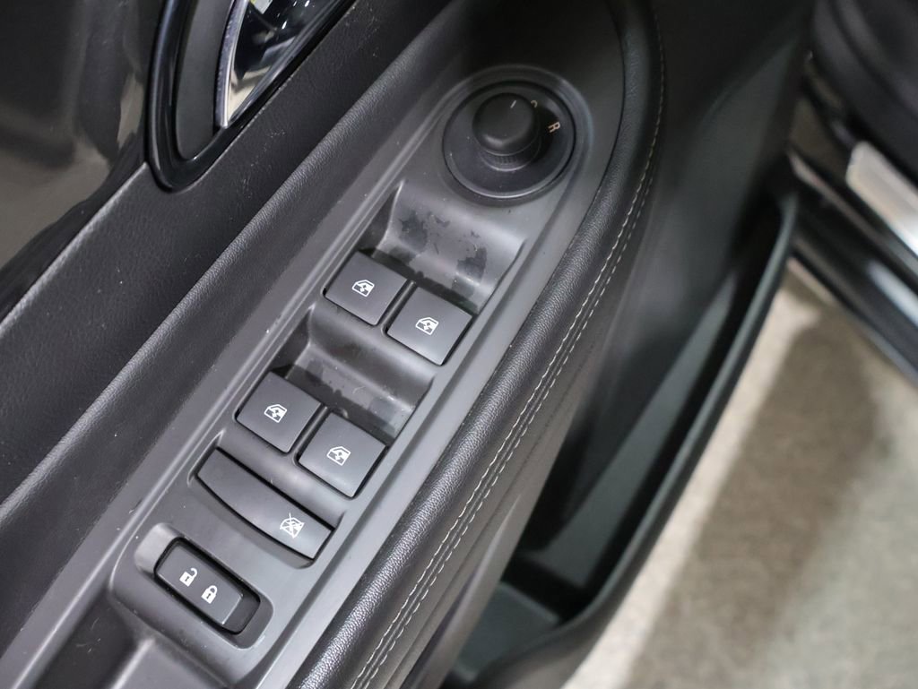 Used 2019 Buick Encore Preferred image 14