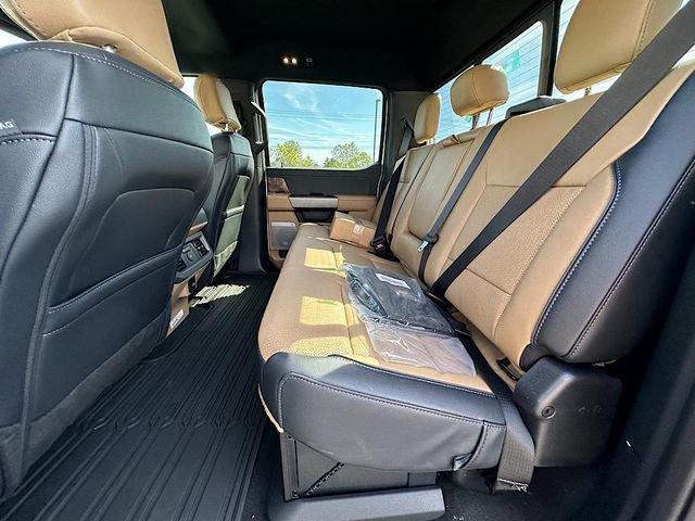 New 2026 Ford F350 Lariat w/ Chrome Package image 17